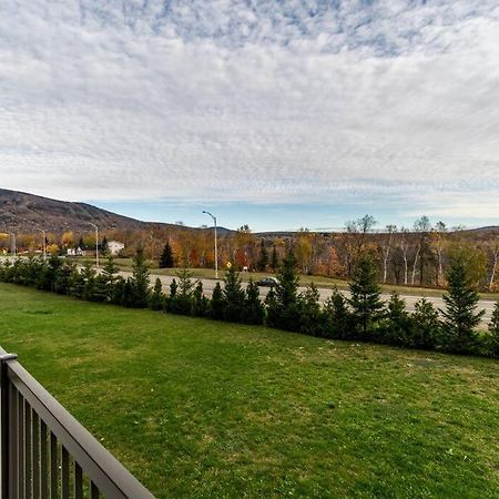 Initial - Boho - Mont-Sainte-Anne Apartman Beaupré Kültér fotó